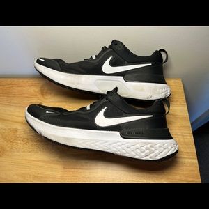 Nike Men’s Miler React Size 13